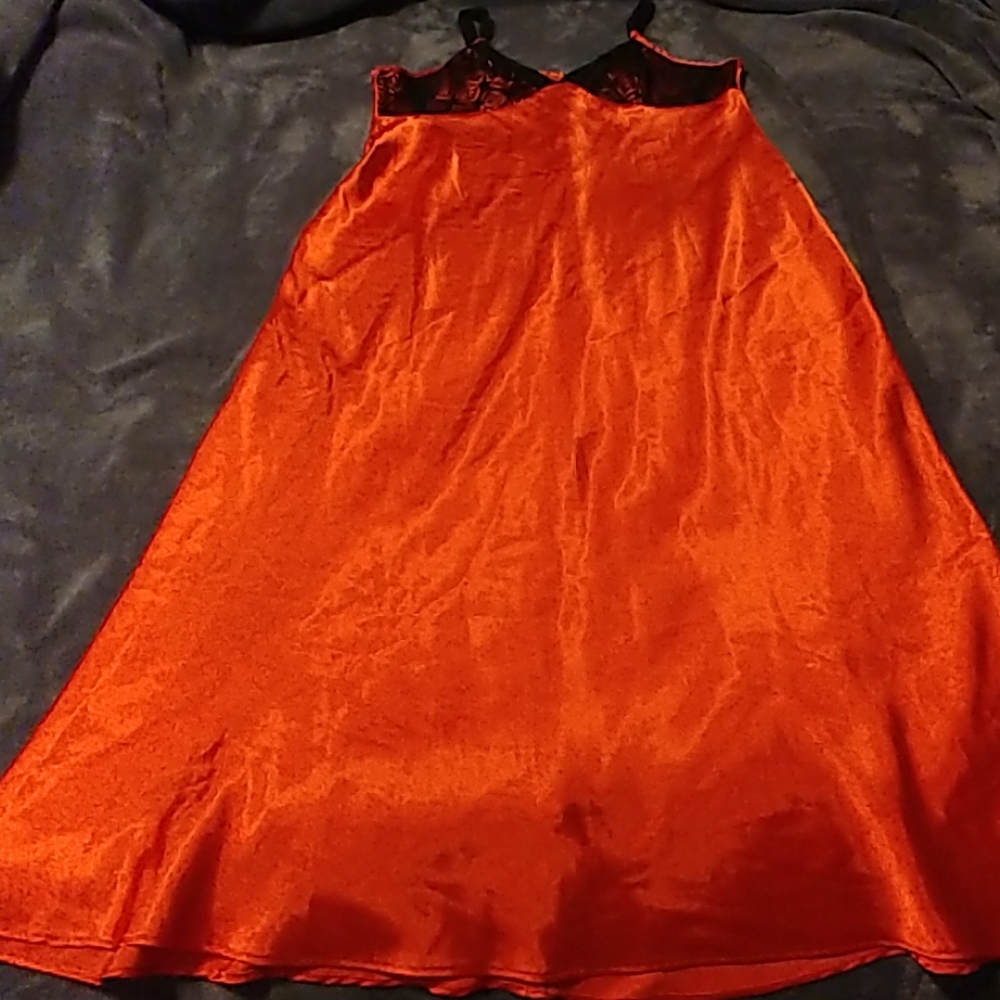 Night gown
